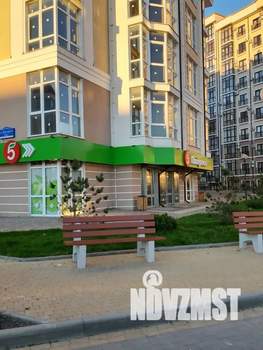 Студия квартира, посуточно, 35м2, 1/6 этаж