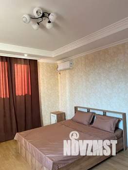 3-к квартира, посуточно, 140м2, 2/5 этаж