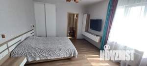 2-к квартира, посуточно, 65м2, 3/3 этаж