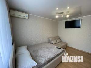 1-к квартира, посуточно, 46м2, 1/1 этаж