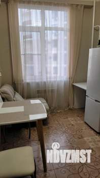 1-к квартира, посуточно, 40м2, 4/8 этаж