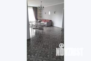 3-к квартира, посуточно, 89м2, 2/5 этаж