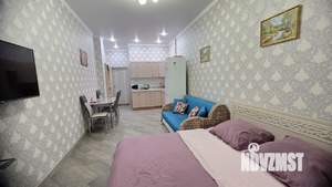 Студия квартира, посуточно, 32м2, 1/8 этаж