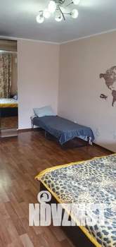 1-к квартира, посуточно, 39м2, 14/14 этаж