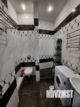 Студия квартира, посуточно, 37м2, 2/4 этаж