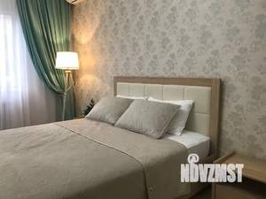 1-к квартира, посуточно, 42м2, 1/7 этаж