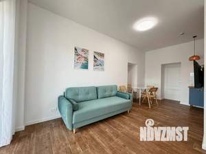 Студия квартира, посуточно, 47м2, 1/3 этаж