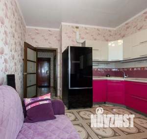 1-к квартира, посуточно, 60м2, 1/1 этаж