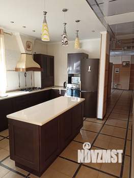 3-к квартира, на длительный срок, 130м2, 3/3 этаж