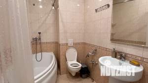 1-к квартира, посуточно, 53м2, 4/7 этаж