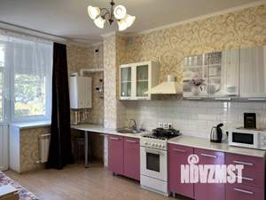 2-к квартира, посуточно, 60м2, 1/1 этаж