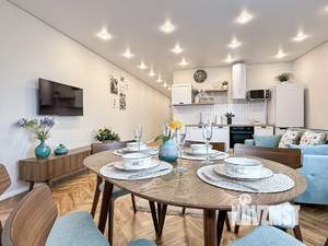 2-к квартира, посуточно, 70м2, 2/2 этаж