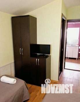 2-к квартира, посуточно, 40м2, 1/1 этаж