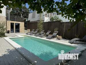 Студия квартира, посуточно, 35м2, 3/3 этаж