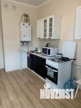 1-к квартира, посуточно, 40м2, 2/3 этаж