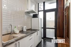 Студия квартира, посуточно, 30м2, 1/4 этаж