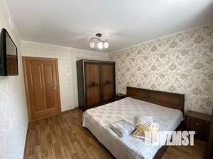 1-к квартира, посуточно, 56м2, 1/1 этаж