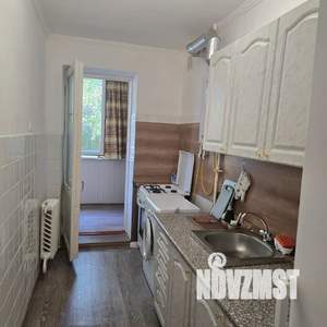 2-к квартира, посуточно, 46м2, 1/2 этаж