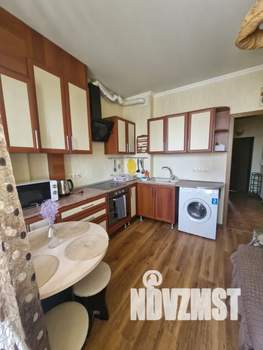 1-к квартира, посуточно, 42м2, 2/6 этаж