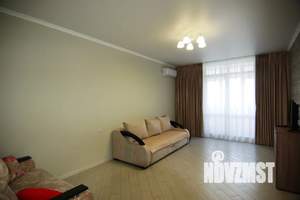 1-к квартира, посуточно, 42м2, 3/3 этаж