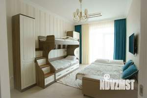 2-к квартира, посуточно, 72м2, 8/15 этаж