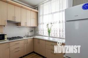 2-к квартира, посуточно, 43м2, 3/3 этаж
