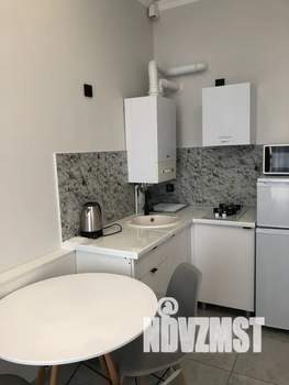 Студия квартира, посуточно, 30м2, 5/8 этаж