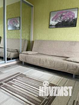 Студия квартира, посуточно, 36м2, 2/11 этаж