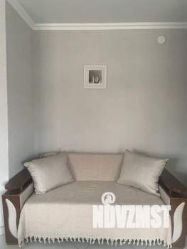 1-к квартира, посуточно, 40м2, 2/3 этаж