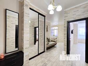 1-к квартира, посуточно, 56м2, 1/8 этаж