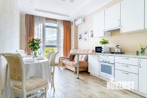1-к квартира, на длительный срок, 50м2, 4/10 этаж