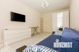 1-к квартира, посуточно, 43м2, 3/6 этаж