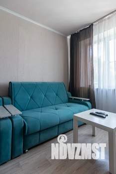 2-к квартира, посуточно, 42м2, 4/5 этаж