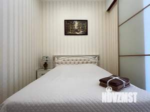 Студия квартира, посуточно, 34м2, 1/4 этаж