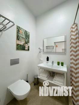 Студия квартира, посуточно, 47м2, 1/3 этаж