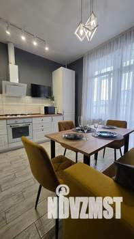 2-к квартира, посуточно, 66м2, 4/7 этаж