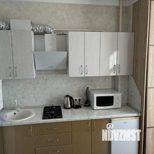 Студия квартира, посуточно, 25м2, 3/6 этаж