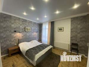 2-к квартира, посуточно, 70м2, 1/1 этаж