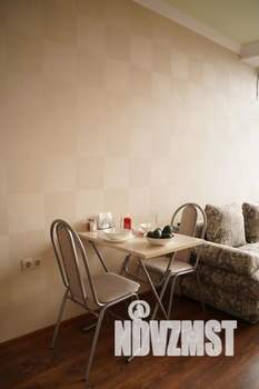 1-к квартира, посуточно, 48м2, 3/10 этаж