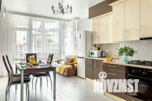 1-к квартира, посуточно, 57м2, 5/6 этаж