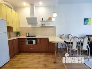 1-к квартира, посуточно, 52м2, 1/1 этаж