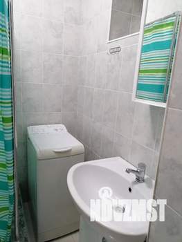 Студия квартира, посуточно, 40м2, 1/1 этаж