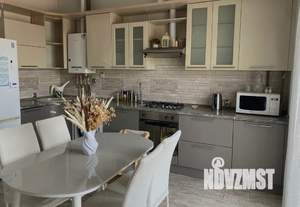 2-к квартира, посуточно, 78м2, 6/8 этаж