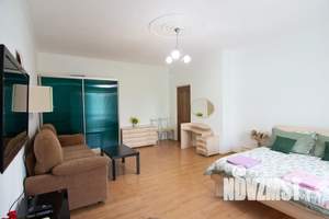 2-к квартира, посуточно, 100м2, 1/1 этаж