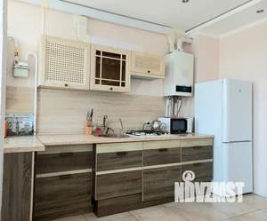 1-к квартира, посуточно, 48м2, 3/3 этаж