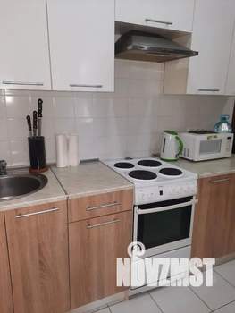 2-к квартира, посуточно, 44м2, 1/9 этаж