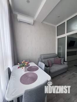 Студия квартира, посуточно, 30м2, 1/4 этаж