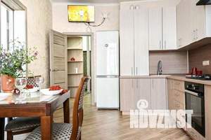 3-к квартира, посуточно, 45м2, 1/8 этаж