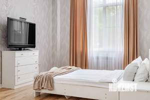 2-к квартира, посуточно, 72м2, 1/8 этаж