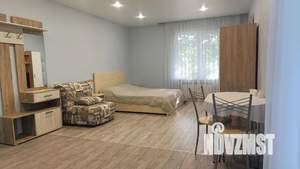 Студия квартира, посуточно, 35м2, 2/2 этаж